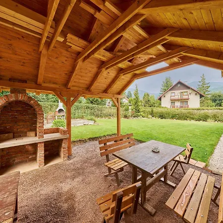 Appartement U Svycarskeho Dvora Iv By Interhome *